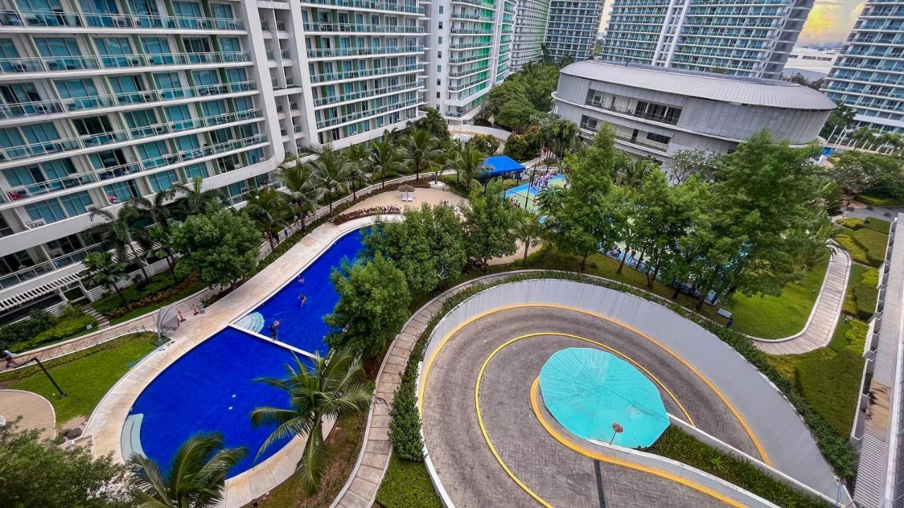 Azure Urban Resort Maui Unit Manila Luaran gambar