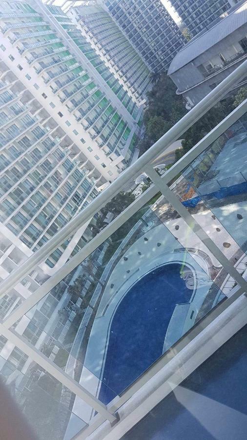 Azure Urban Resort Maui Unit Manila Luaran gambar